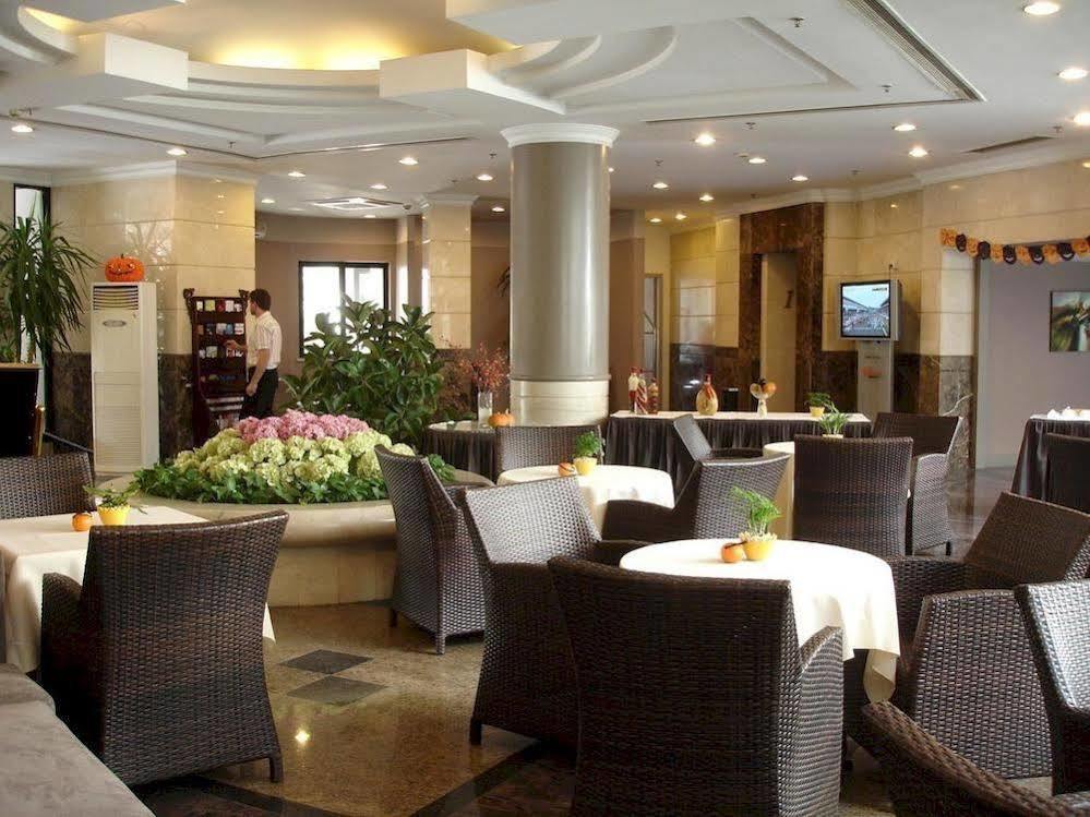 Huntington Terrace Hotel Шанхай Екстериор снимка