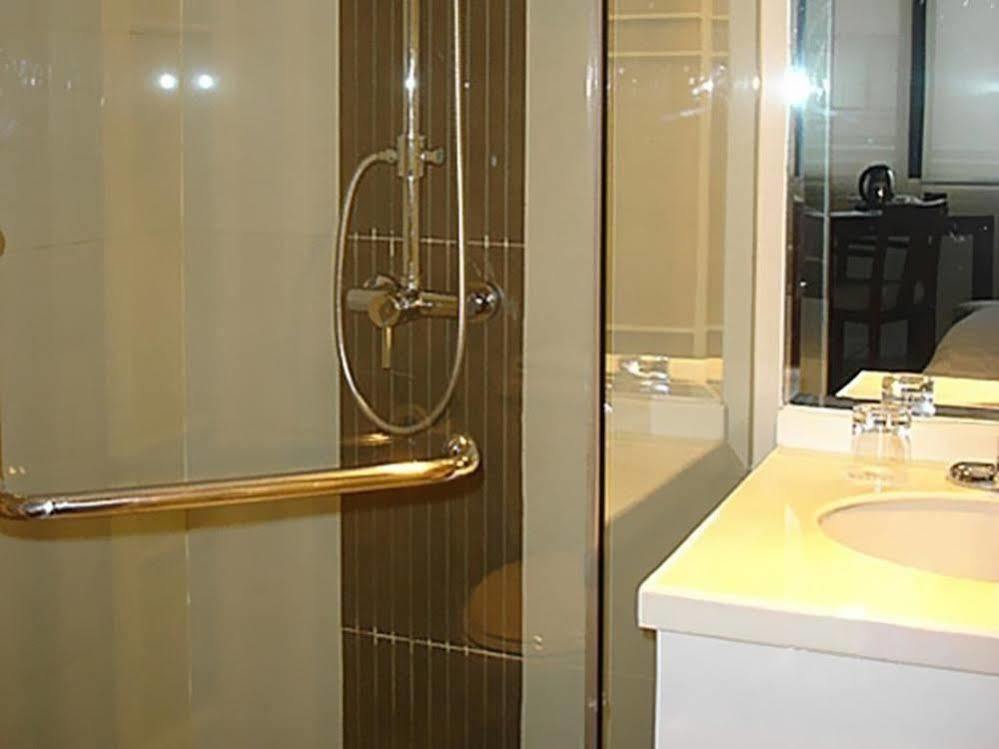 Huntington Terrace Hotel Шанхай Екстериор снимка